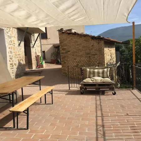 Umbria In Bike Oda ve Kahvaltı Foligno